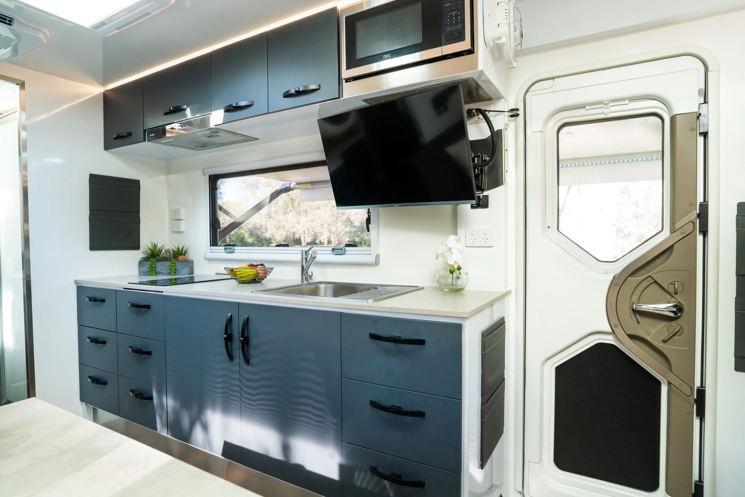 Explore Further in Confidence: The Stable & Spacious LXV 5.8